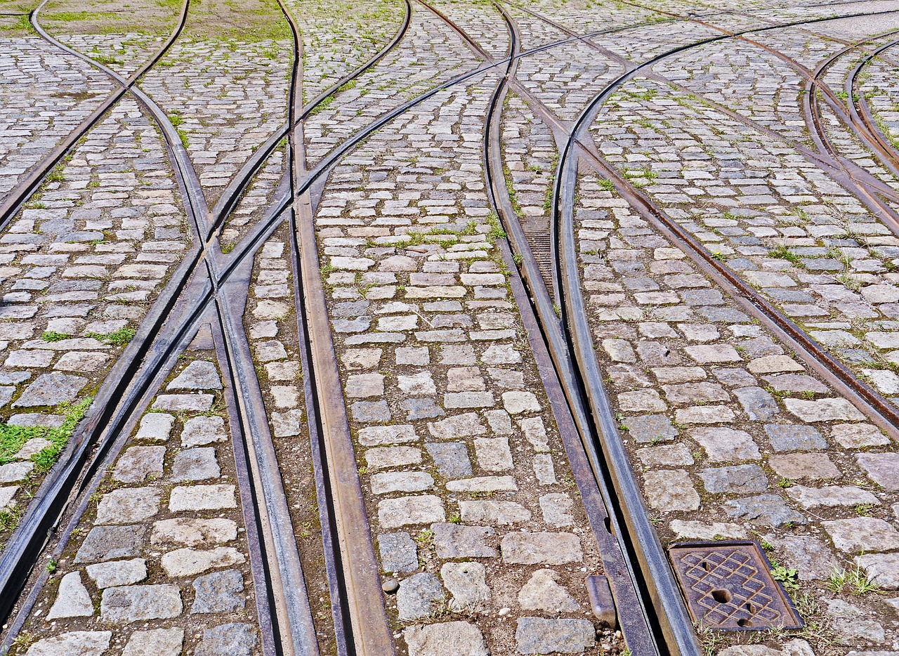 Straßenbahnschienen im Pflasterverbund