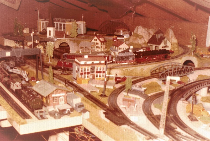 Modelleisenbahn - Erstlingswerke